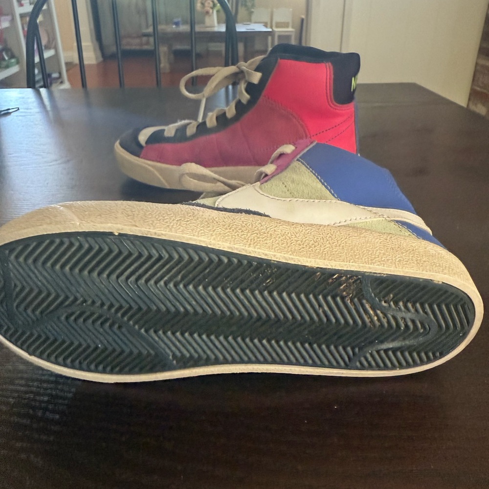 Nike Kids Multicolor High-Top Sneakers - Picture 3 of 3